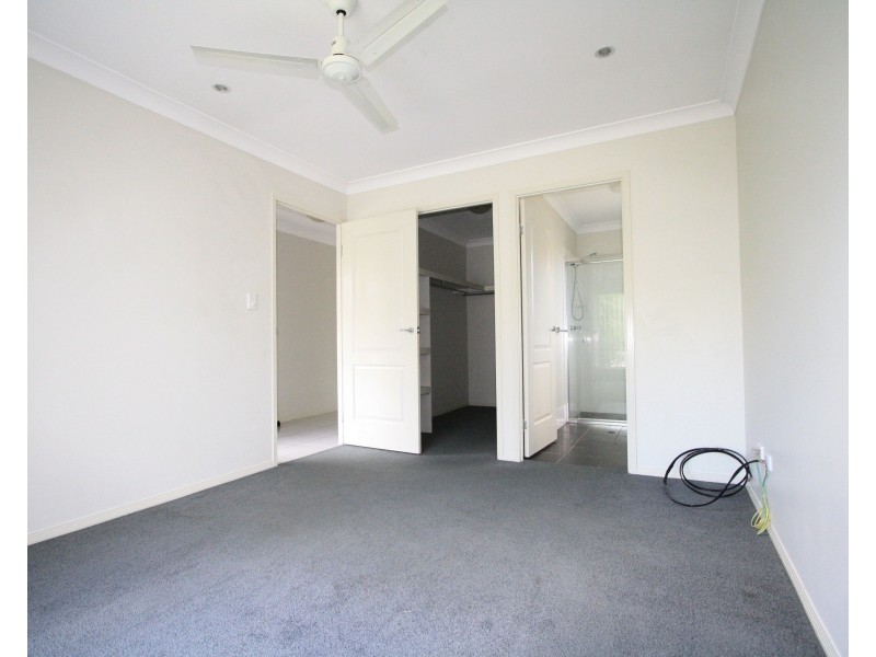 81 Cardena Drive, Augustine Heights QLD 4300