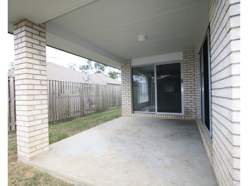 81 Cardena Drive, Augustine Heights QLD 4300