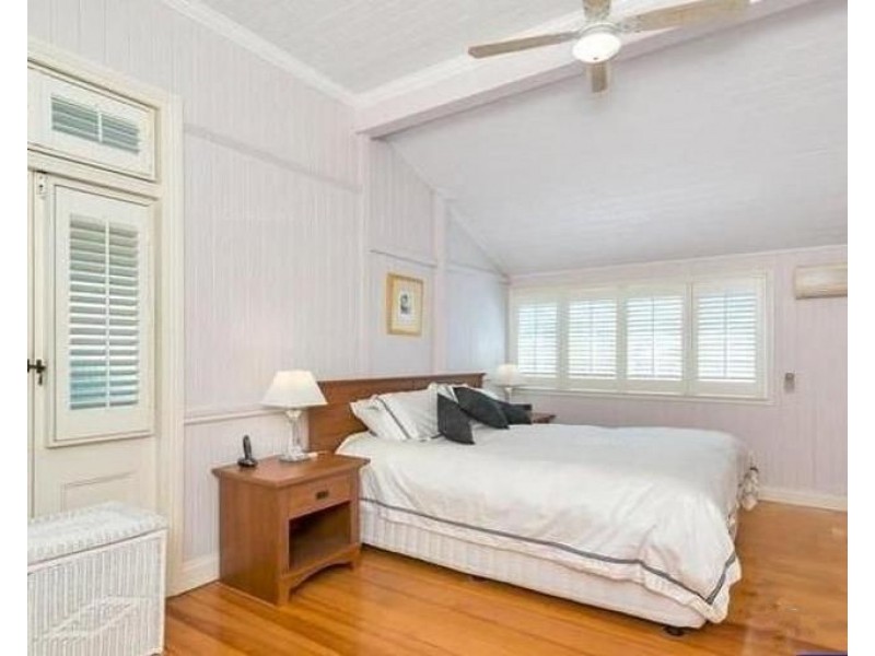 1/72 Wellington Street, Coorparoo QLD 4151