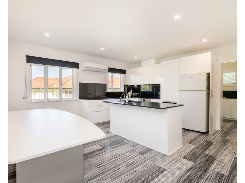 1651 Logan Road, Upper Mount Gravatt QLD 4122