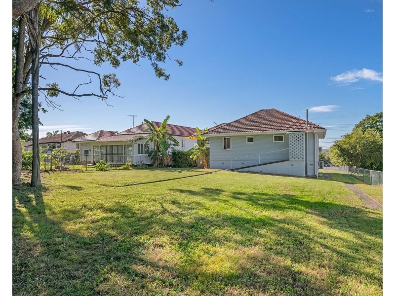 1651 Logan Road, Upper Mount Gravatt QLD 4122