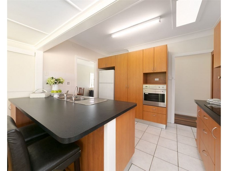 39 Booligal Street, Carina QLD 4152