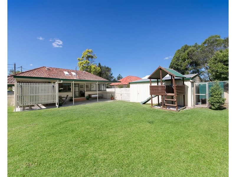 39 Booligal Street, Carina QLD 4152