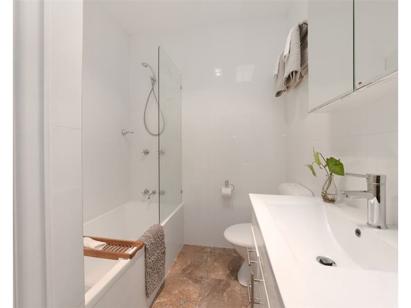 39 Booligal Street, Carina QLD 4152