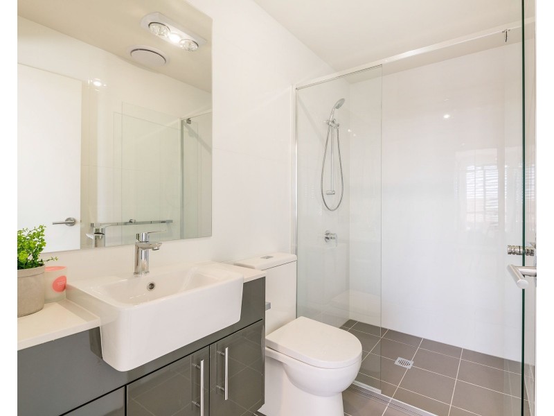 25/902 Logan Road, Holland Park West QLD 4121