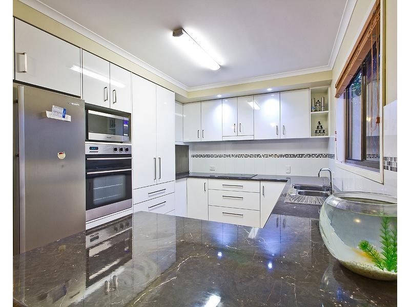 15 Chelsea Crescent, Alexandra Hills QLD 4161
