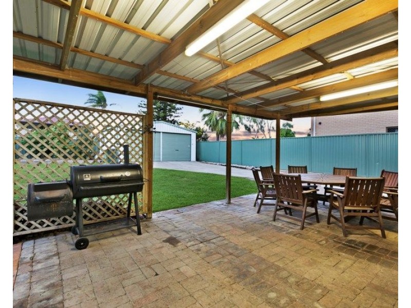 15 Chelsea Crescent, Alexandra Hills QLD 4161