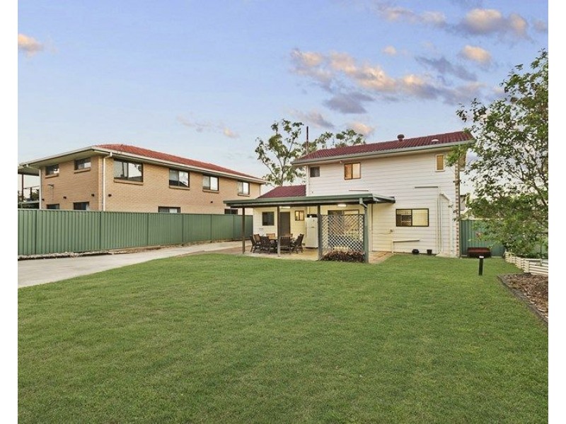 15 Chelsea Crescent, Alexandra Hills QLD 4161