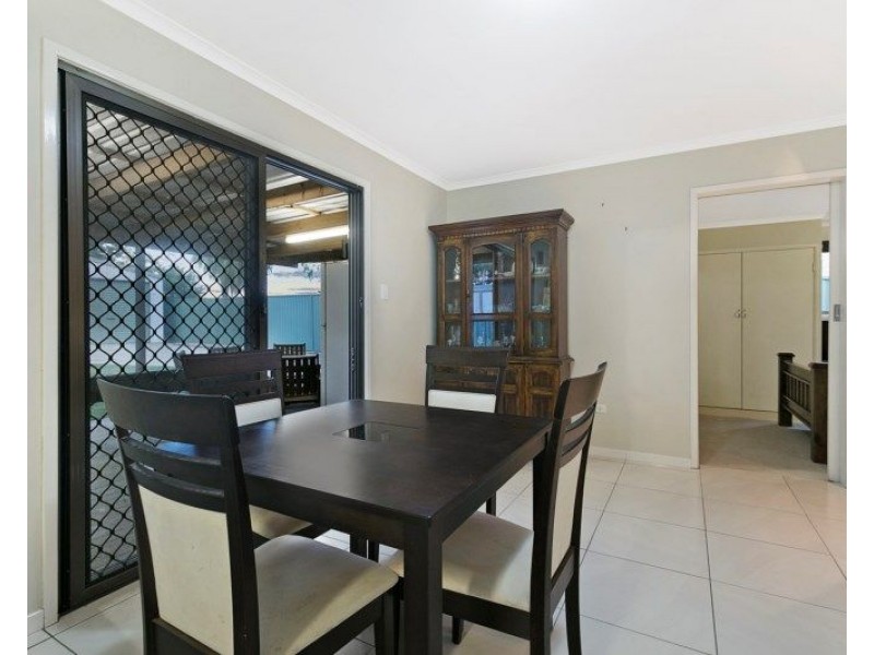 15 Chelsea Crescent, Alexandra Hills QLD 4161