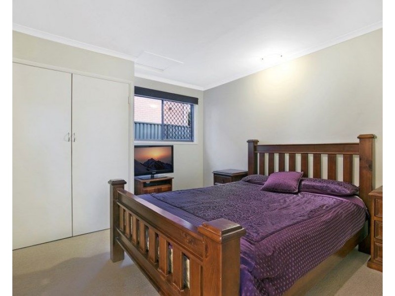 15 Chelsea Crescent, Alexandra Hills QLD 4161