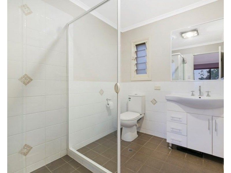 15 Chelsea Crescent, Alexandra Hills QLD 4161