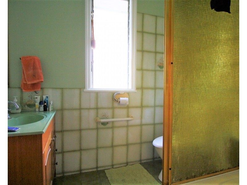 34 Crump Street, Holland Park West QLD 4121