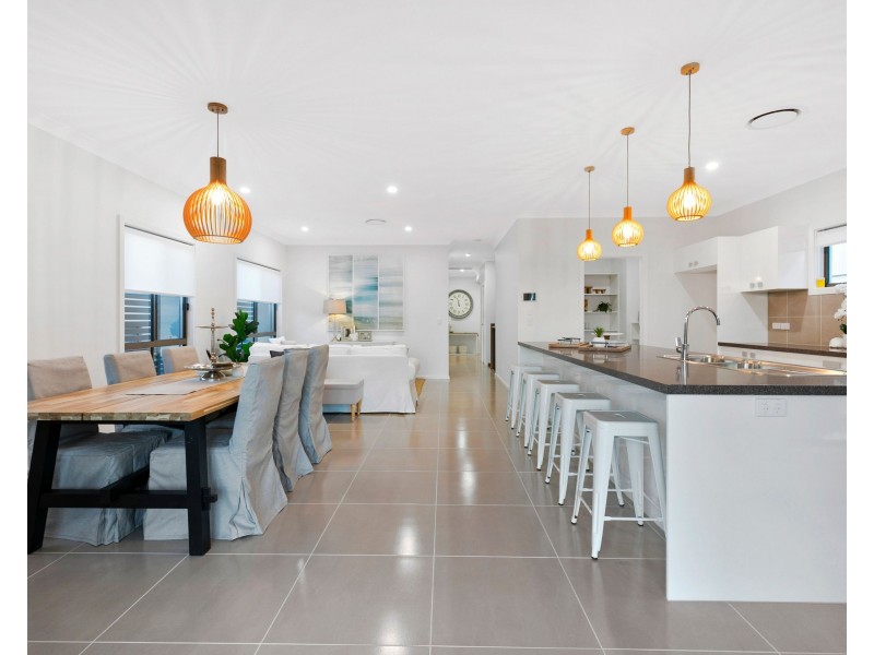 95 Hoff Street, Mount Gravatt East QLD 4122