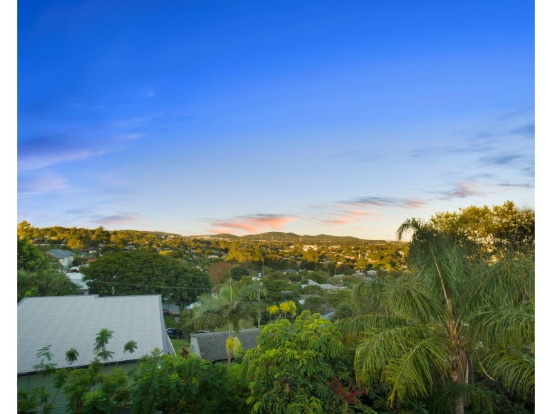 95 Hoff Street, Mount Gravatt East QLD 4122
