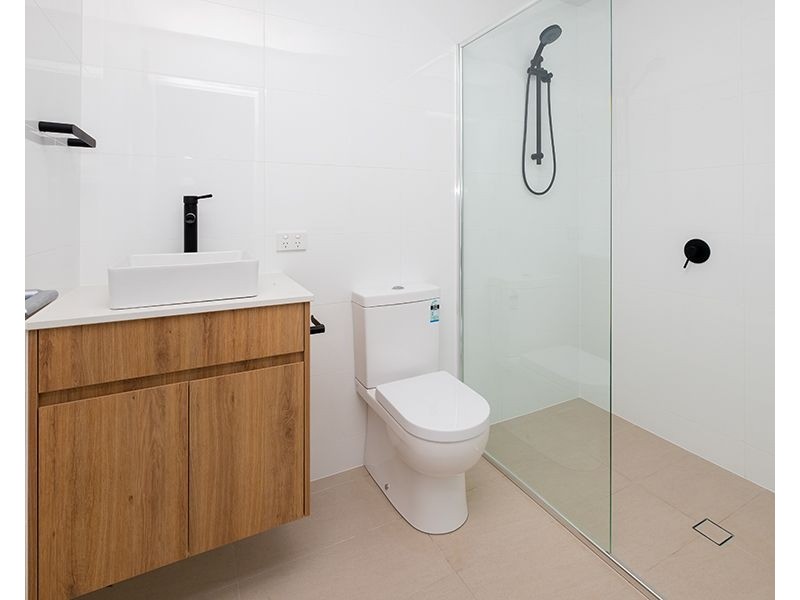 302/16 LE GRAND Street, Macgregor QLD 4109