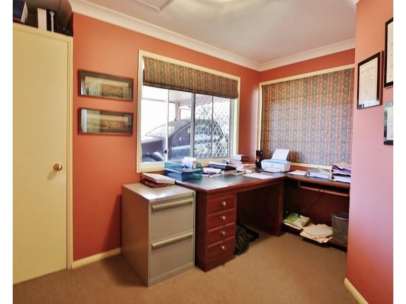 9 Gyranda Street, Carina Heights QLD 4152