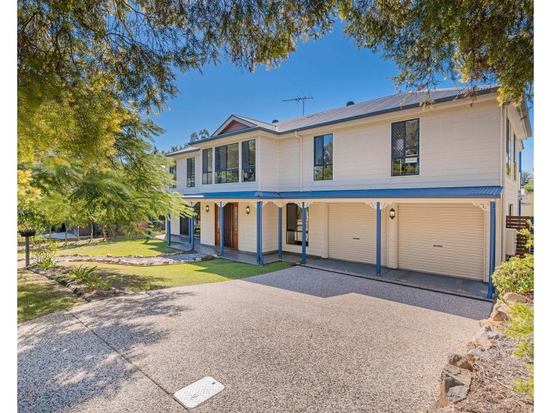 11 Driver Street, Holland Park West QLD 4121