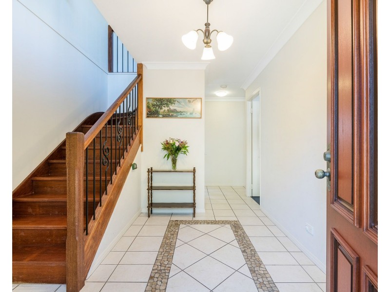 11 Driver Street, Holland Park West QLD 4121