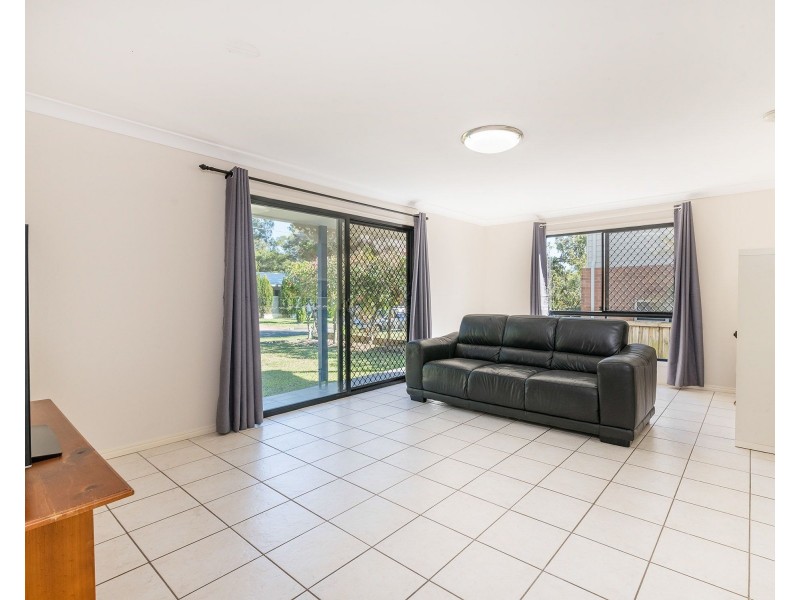 11 Driver Street, Holland Park West QLD 4121