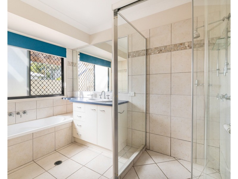 11 Driver Street, Holland Park West QLD 4121