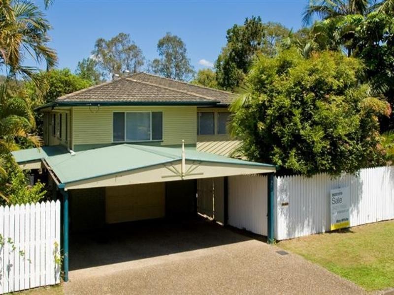 24 Joachim Street, Holland Park West QLD 4121