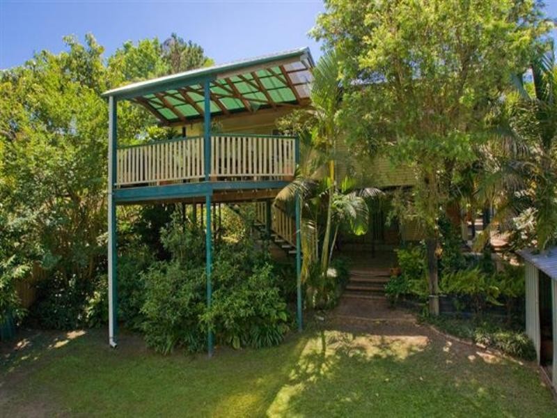 24 Joachim Street, Holland Park West QLD 4121