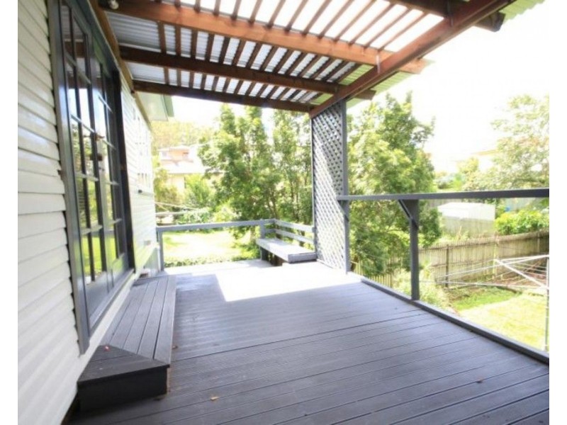 10B Corn Street, Holland Park QLD 4121