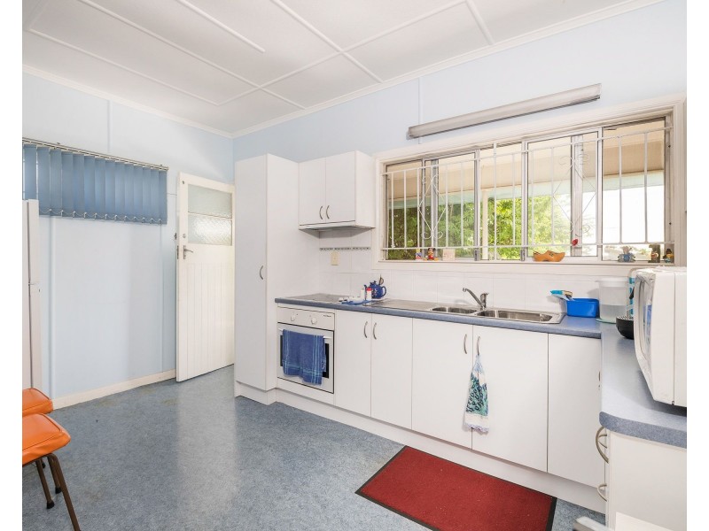 12 Koolatah Street, Carina QLD 4152