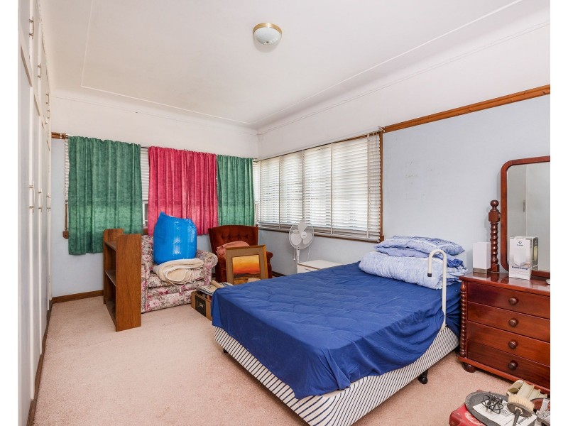 12 Koolatah Street, Carina QLD 4152