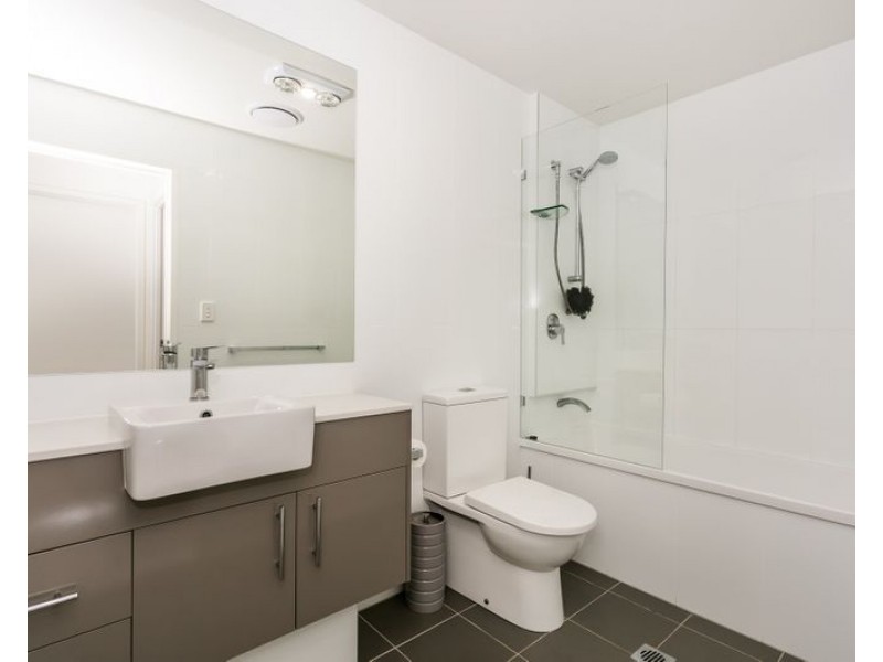 33/908 Logan Road, Holland Park QLD 4121