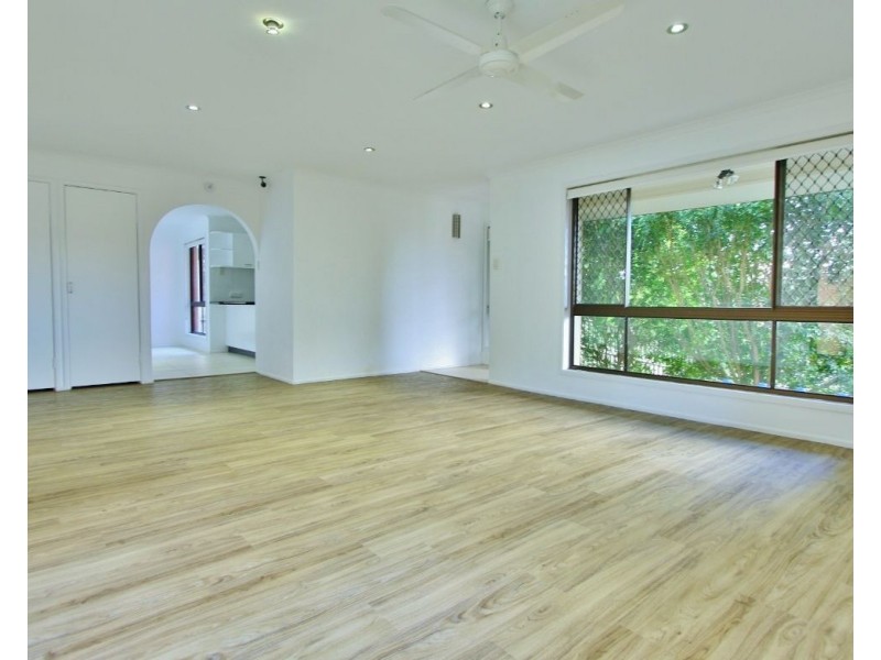 15 Leru Street, Mansfield QLD 4122