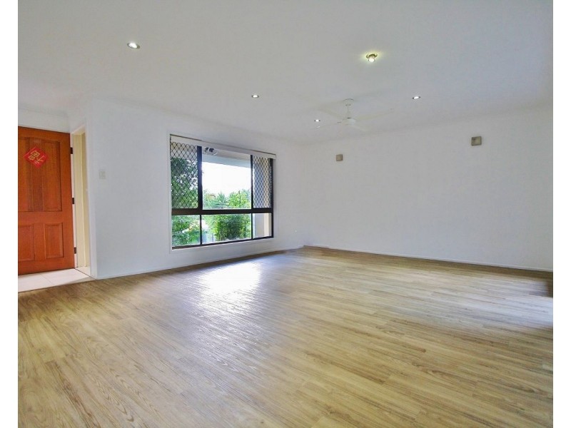 15 Leru Street, Mansfield QLD 4122