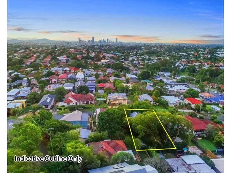 24 Brodie Street, Holland Park West QLD 4121