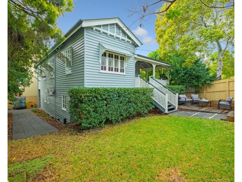 12 Richmond Road, Morningside QLD 4170