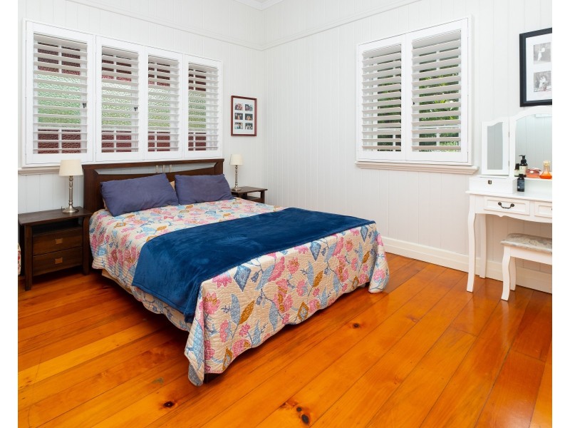 12 Richmond Road, Morningside QLD 4170