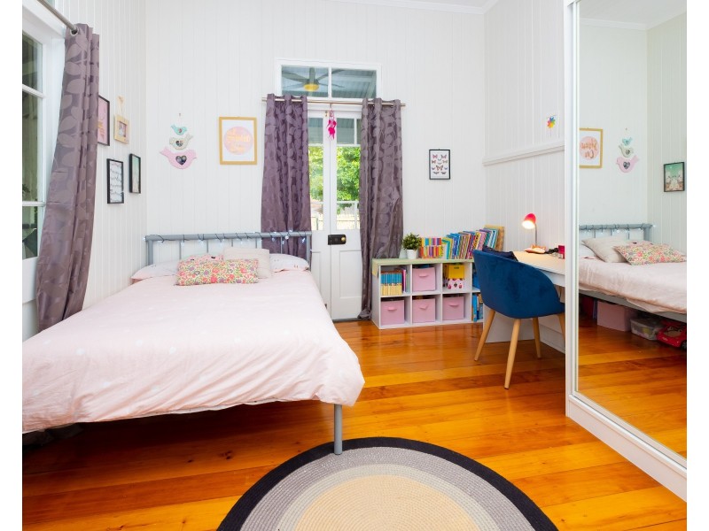 12 Richmond Road, Morningside QLD 4170