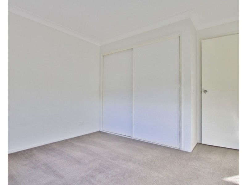 1/180 Seville Road, Holland Park QLD 4121