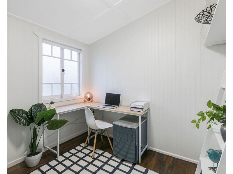 60 McLennan Street, Albion QLD 4010