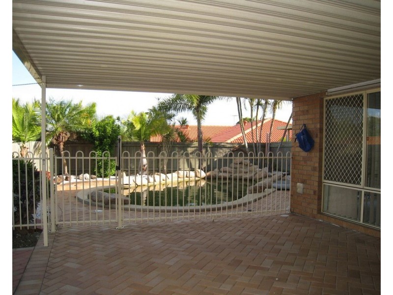 92 Nardie Street, Eight Mile Plains QLD 4113