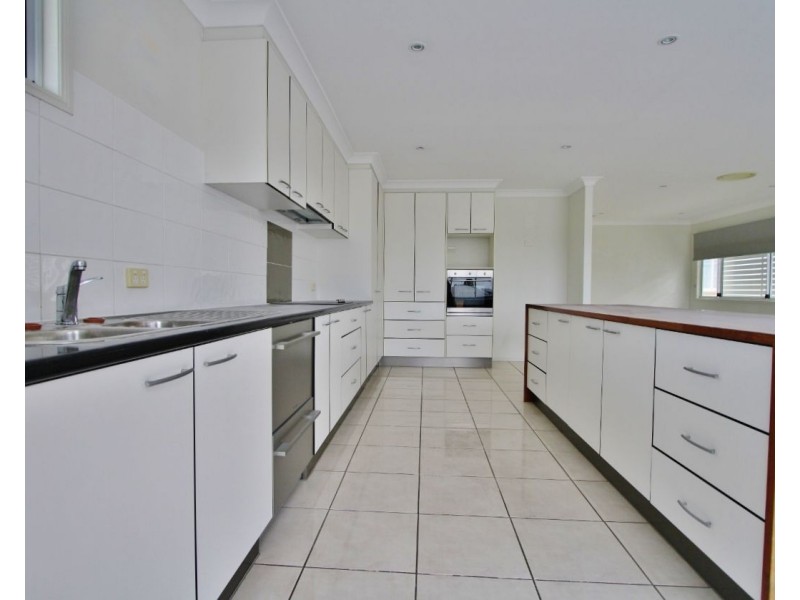 71 Gizerah Street, Mitchelton QLD 4053