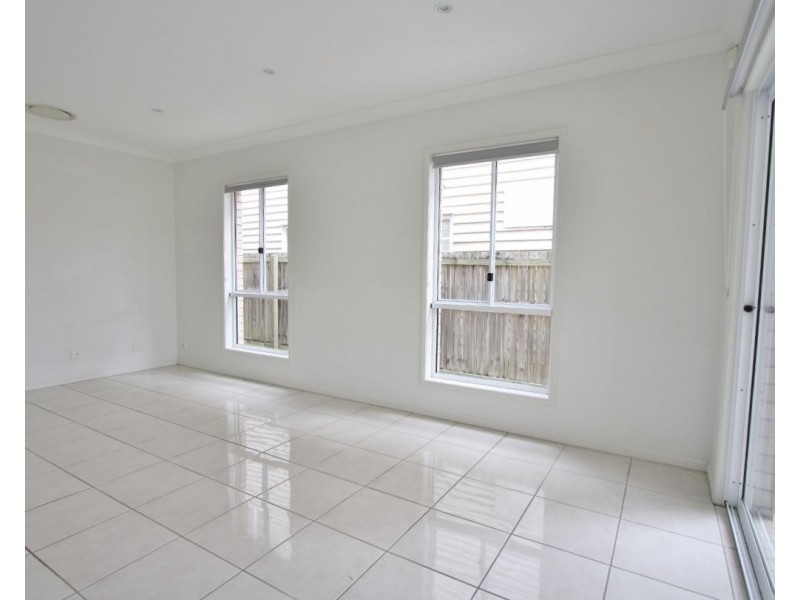 71 Gizerah Street, Mitchelton QLD 4053