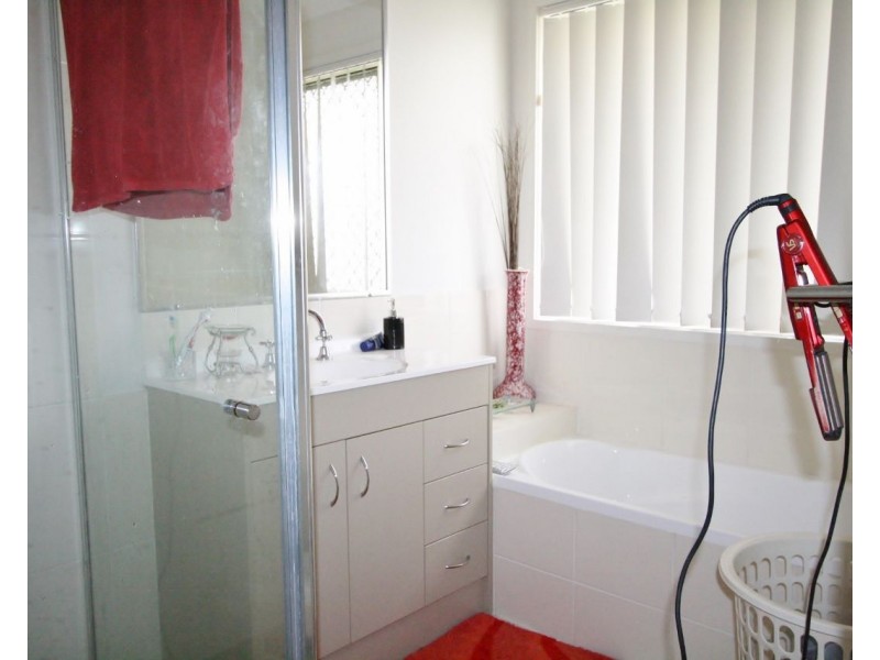 22 Gordon Drive, Bellbird Park QLD 4300