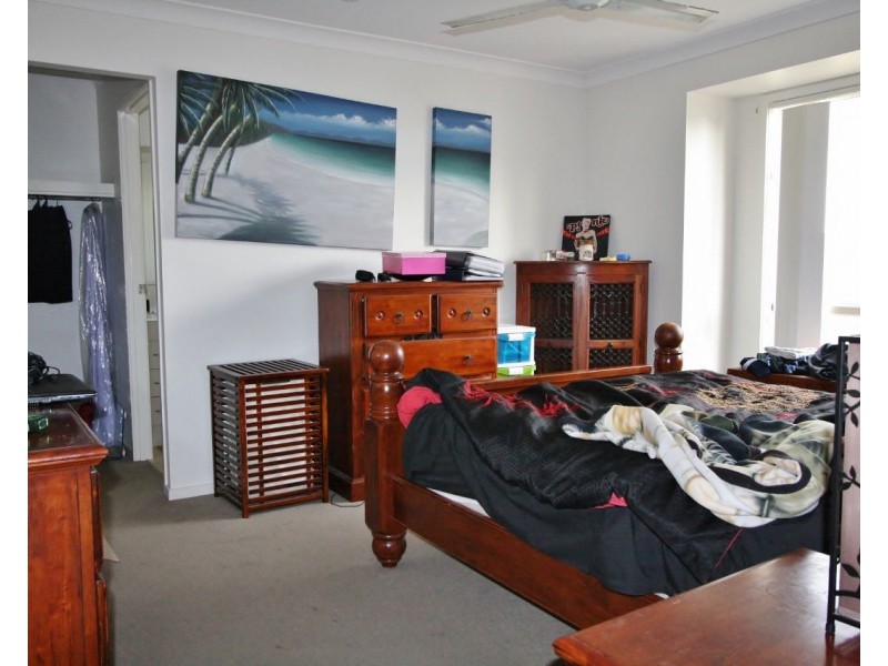22 Gordon Drive, Bellbird Park QLD 4300