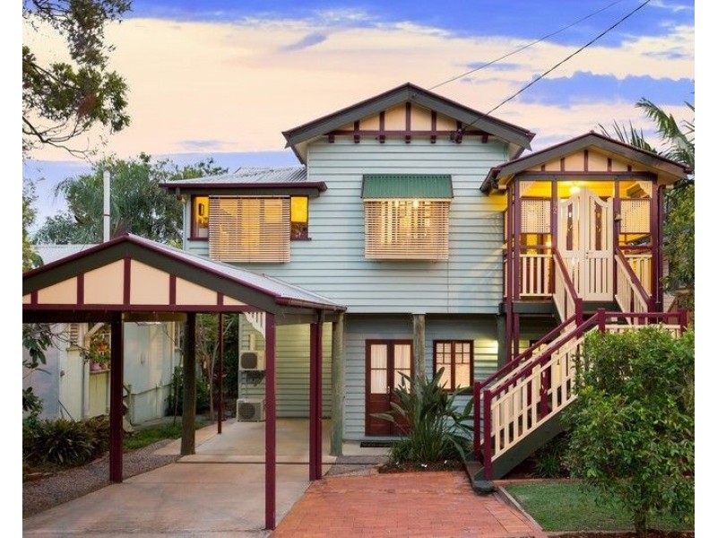 92 Graceville Avenue, Graceville QLD 4075