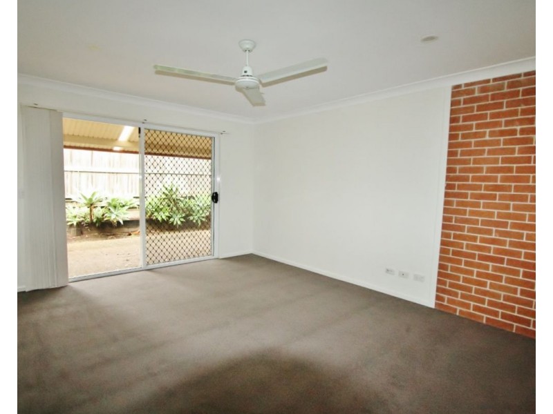 4 Dunn Court, Forest Lake QLD 4078