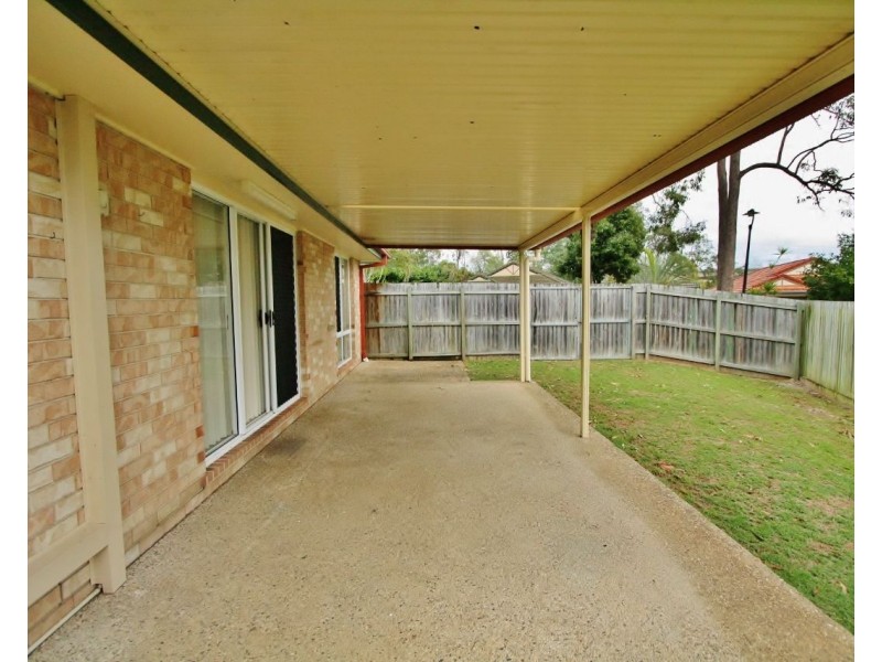 4 Dunn Court, Forest Lake QLD 4078