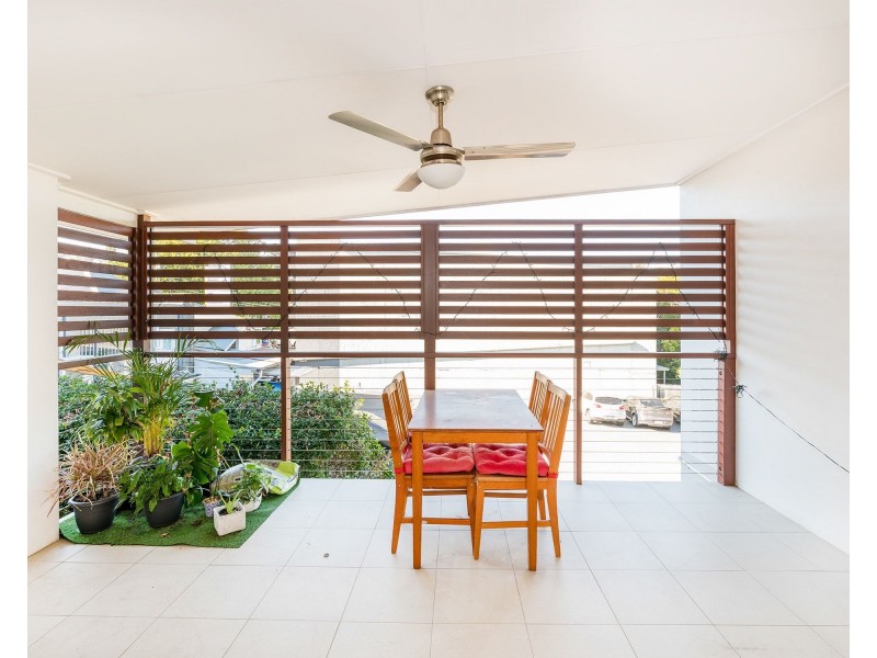 3/617 Logan Road, Greenslopes QLD 4120