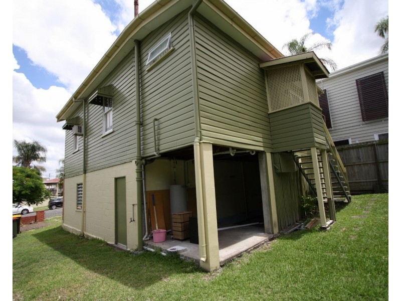 62 Thomas Street, Greenslopes QLD 4120