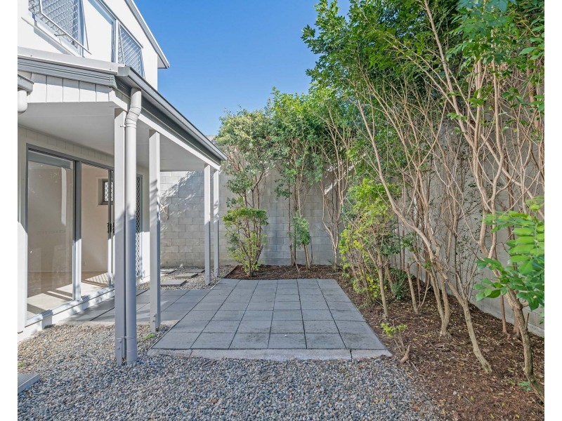 16/21 Cunard Street, Holland Park QLD 4121