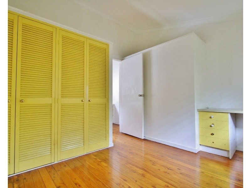 4 McLaren Street, Fig Tree Pocket QLD 4069